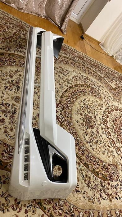 Бампер от Тойта прадо лендкрузер