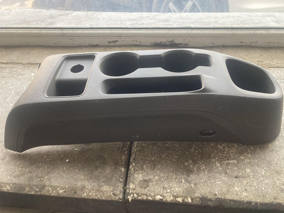 Подстаканник, подлокотник