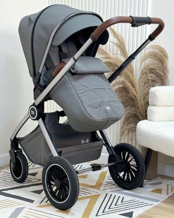 Коляска детская