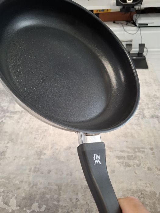 Set 2 tigăi  wmf   Mobexpert
