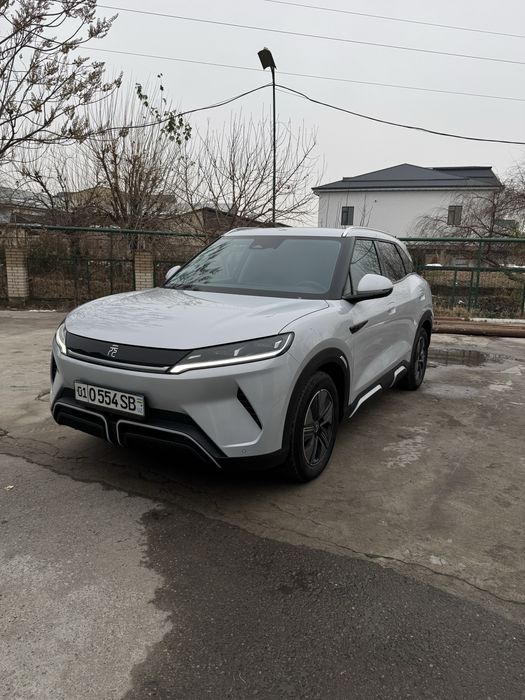 BYD YUAN UP full позиция