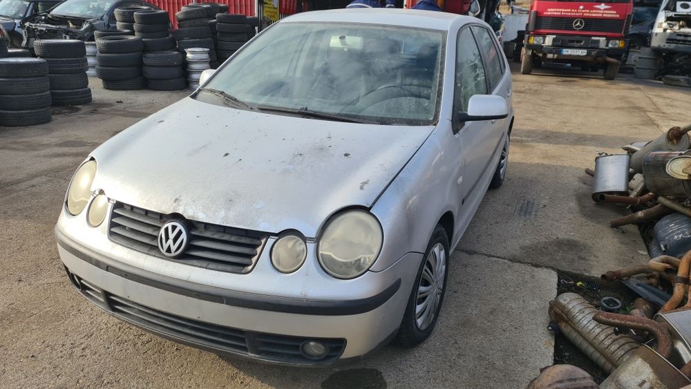 Фолксваген Поло 1.2 на части