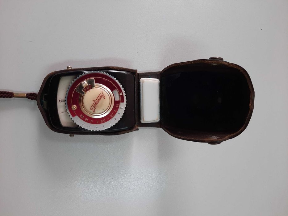 фотоэкспонометр ЛЕНИНГРАД 2 (СССР)