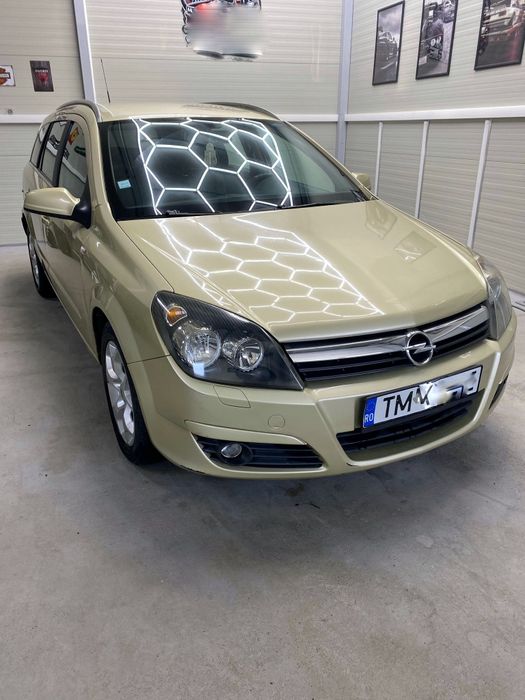 Opel Astra H 1.7