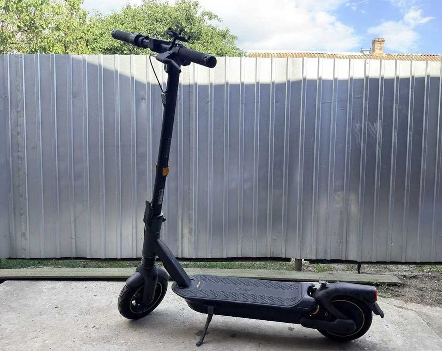 Электросамокат Ninebot max g2