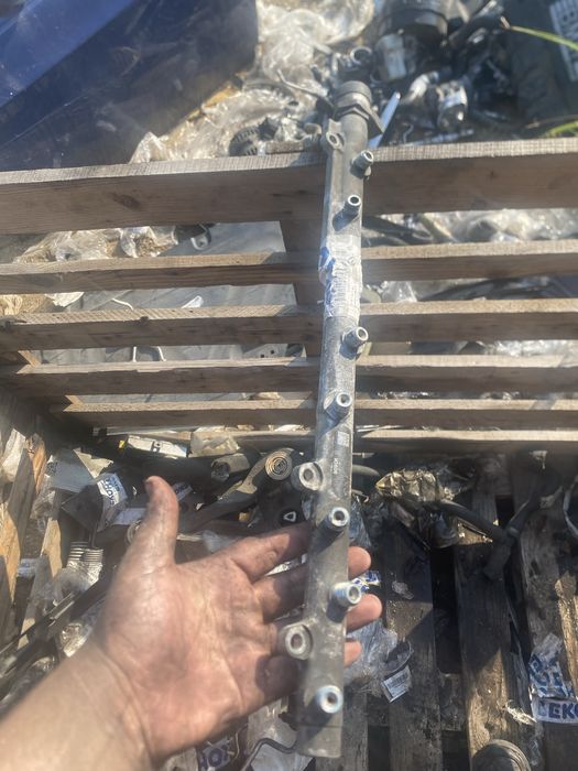 Рейка горивна Bmw бмв е60 530д м57 e61 530d m57 231кс 235кс