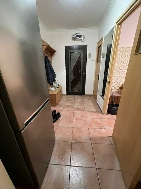 Se inchiriaza Apartament 3 camere Sos. Giurgiului Berceni Sector 4 Bucuresti