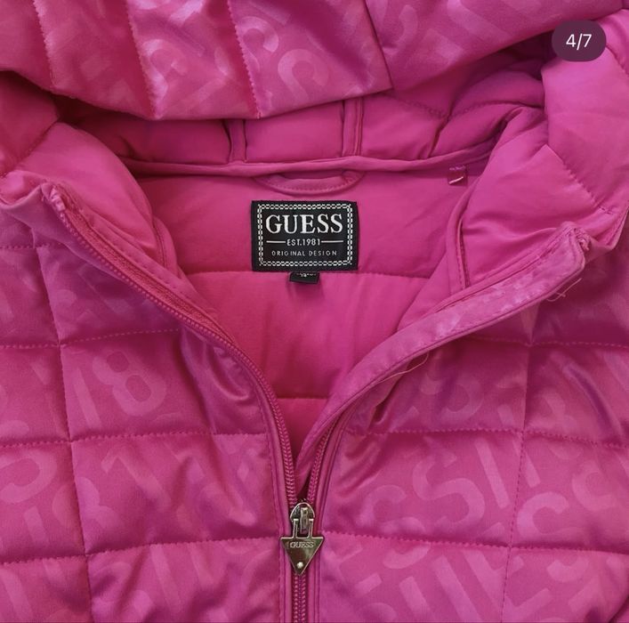 Guess яке за момиче