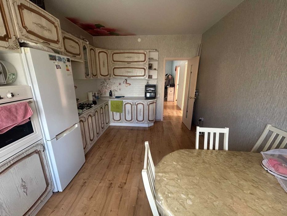Продам 2 комнатную квартиру
