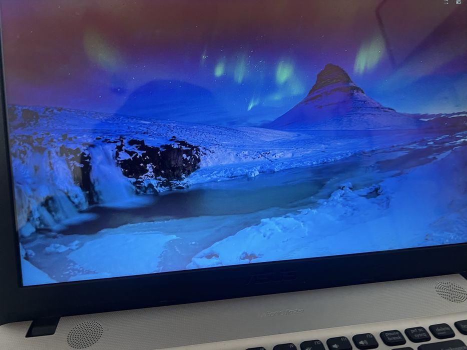 Vand Laptop Asus x541na