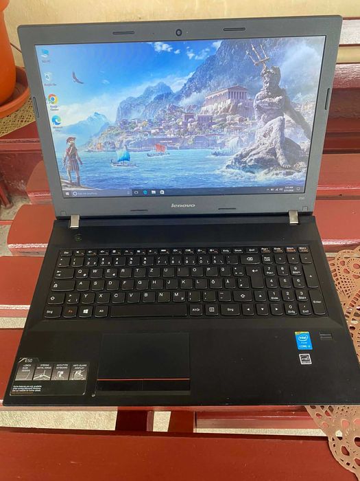 Laptopuri in stare Perfecta de functionare