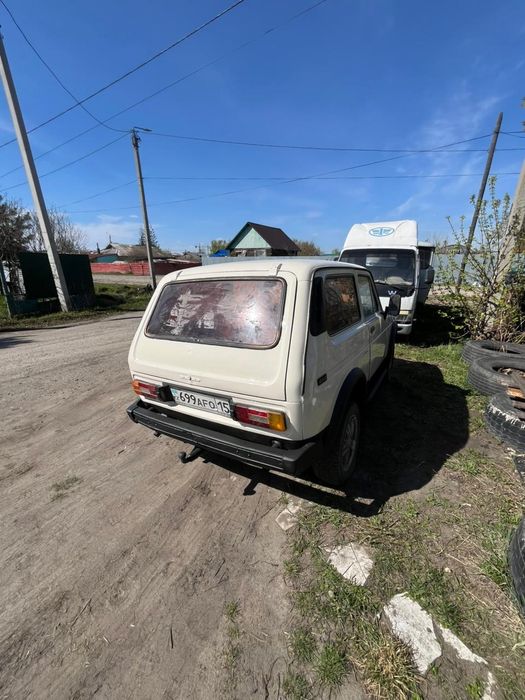 Продам ниву инжектор