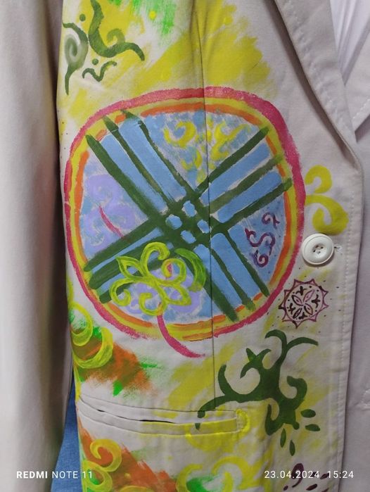 Продам дизайнерский пиджак