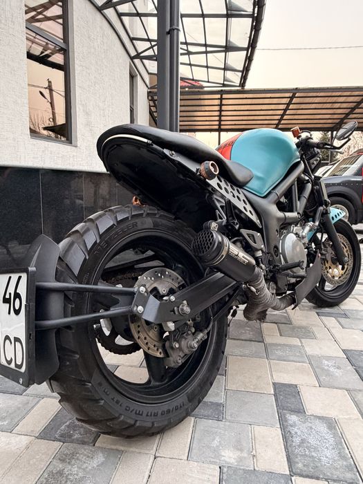 Мотоцкл suzuki sv 650.