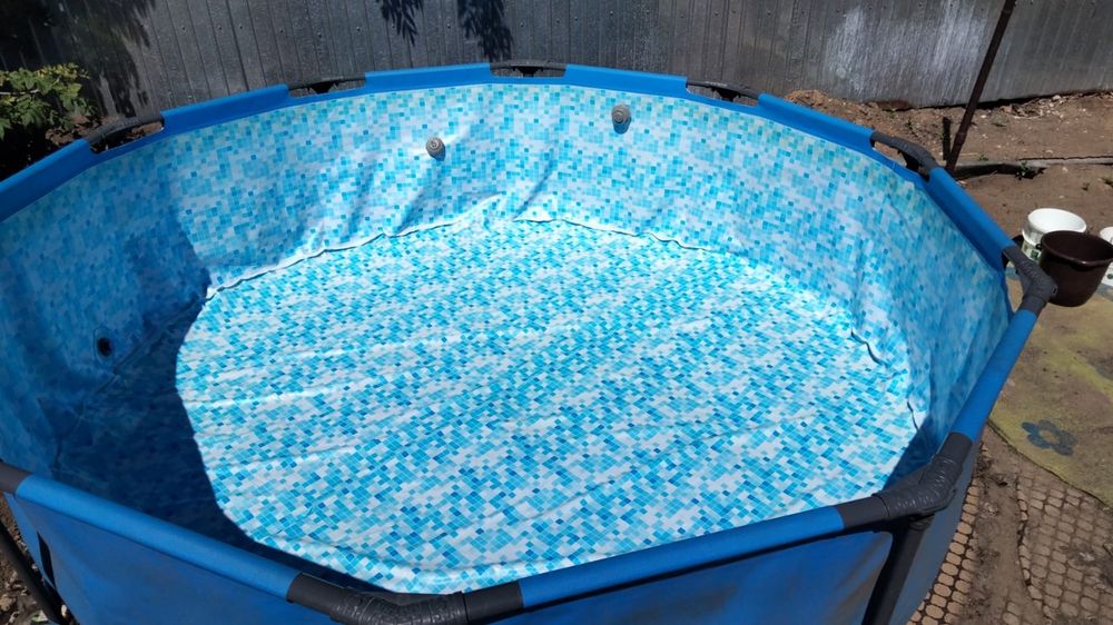 Продам бассейн. Круглый