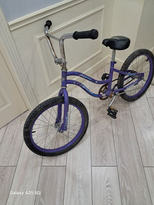 Бесплатно отдам велосипед.