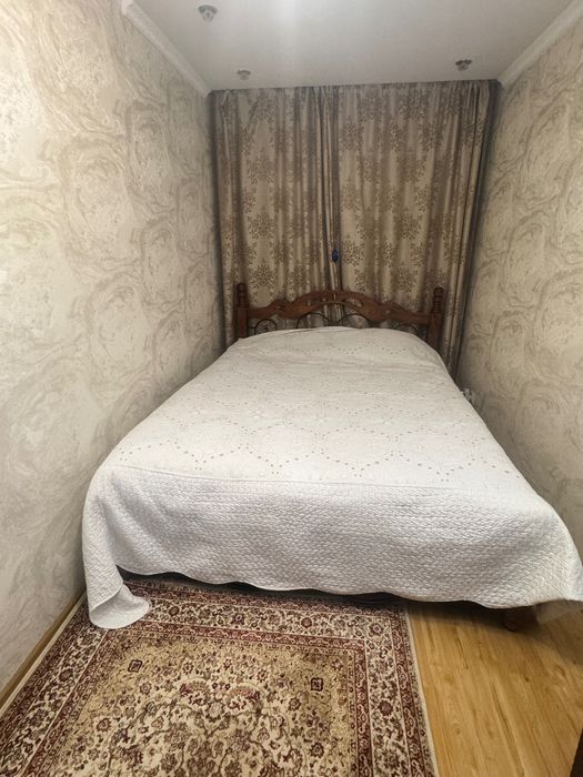 Двухспальный кровать