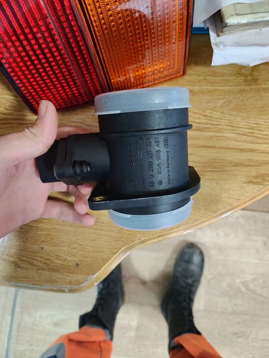 Датчик массового расхода воздуха (ДМВР)