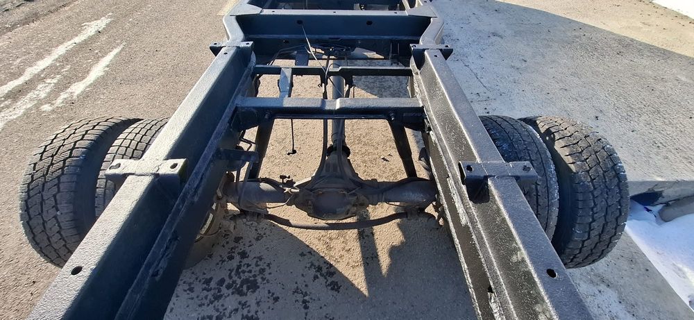 Vand platforma mercedes bentz