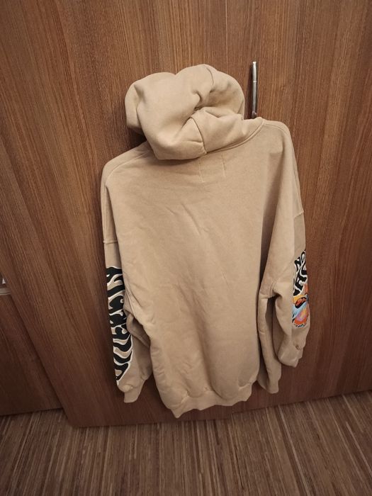 Hanorac Bershka mărime XL