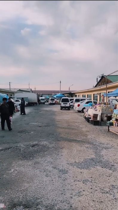 Shahrisabz shahar yangi bozordan 2 ta dukon sotiladi