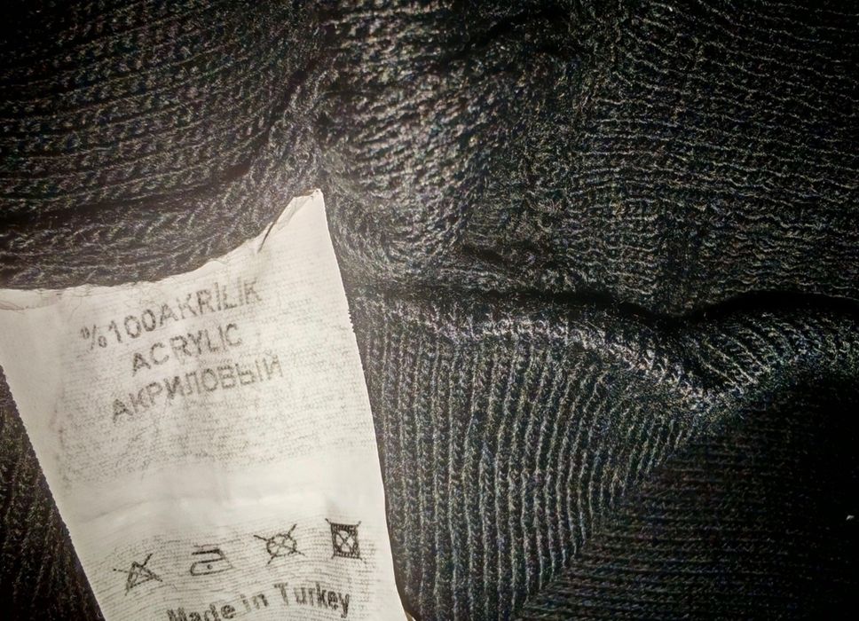 Trening, mărime universala,, format din pantalon și bluza, impecabil.