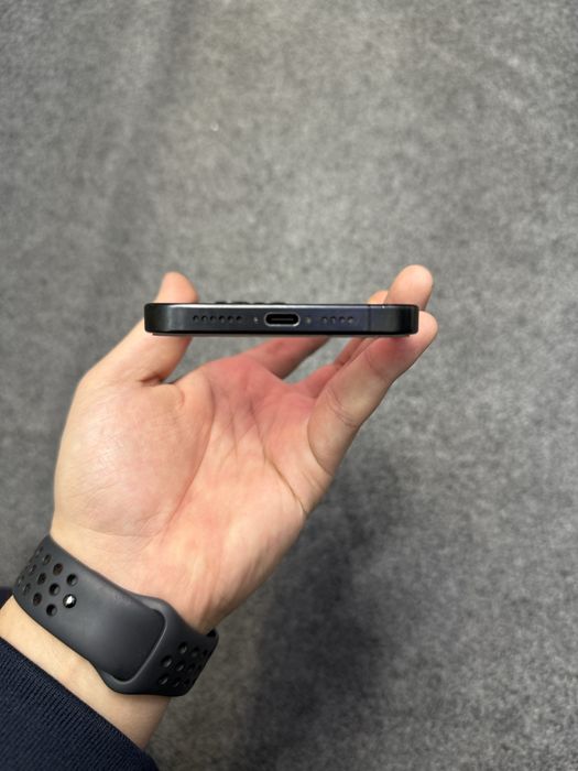 Iphone 15 pro max/256Gb/Black/87% battery/ Sim E-sim