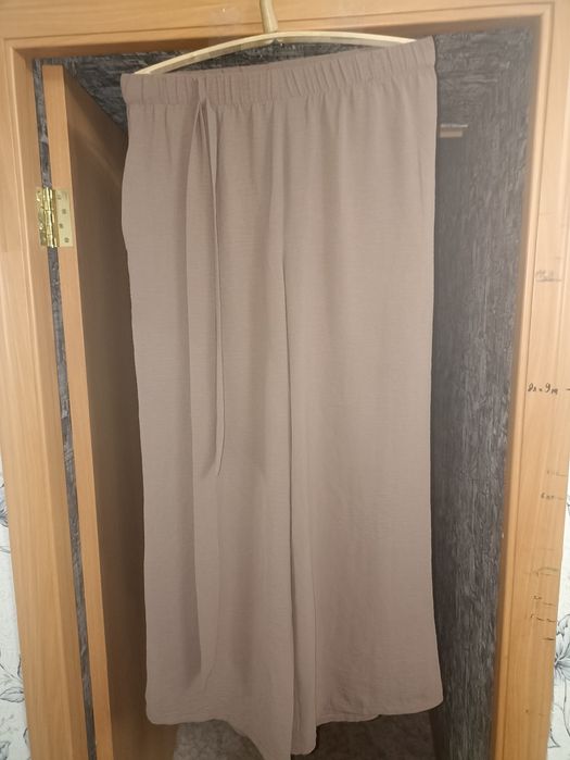 Продам юбка - брюки.