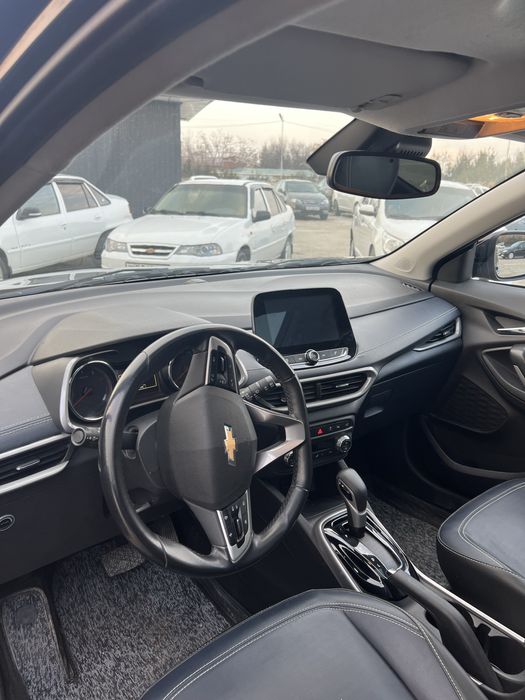 2023 propanda, navarot qilingan