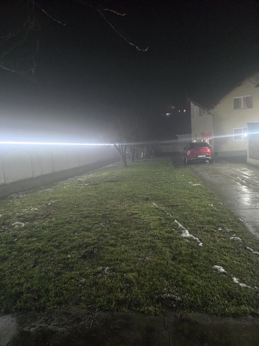 Cazare ideală, liniște, aer curat,grătar, baldachin pentru relaxare.