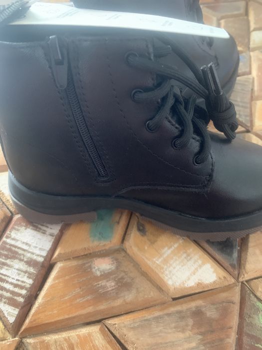 Ghete piele Zara nr.24