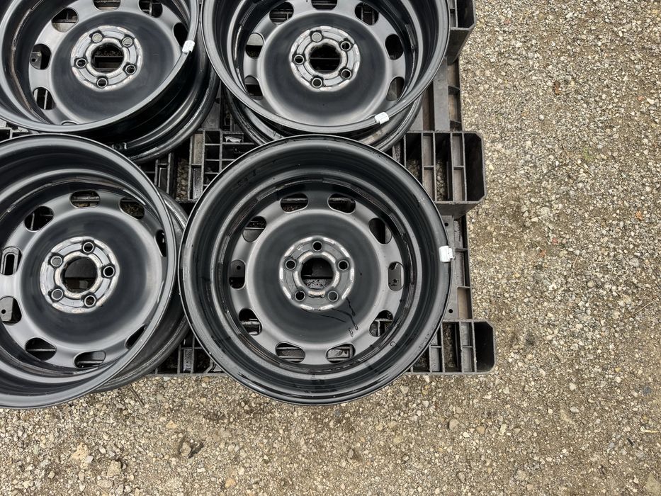 4бр.Оригинални джанти 15" 5x100-Skoda Fabia,Vw Polo,Seat Ibiza,Audi A1