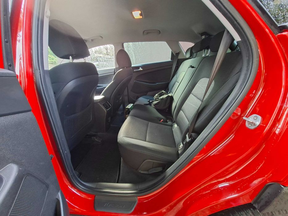 Hyundai Tucson 2019 Style , 121000 km, autoturism de familie ,singuri propietari, intretinuta conform manualului reteaua Tiriac, service la zi