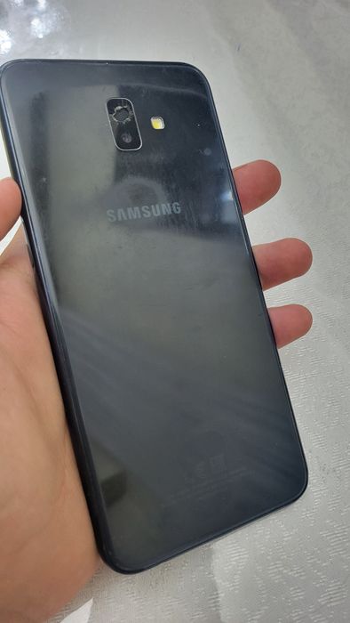 Samsung galaxy J6plus + 32gb