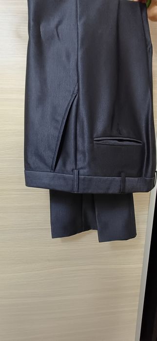 Costum barbatesc elegant