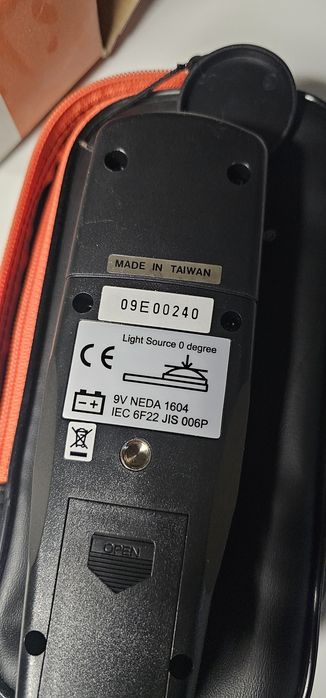 Luxmetrul digital HT307