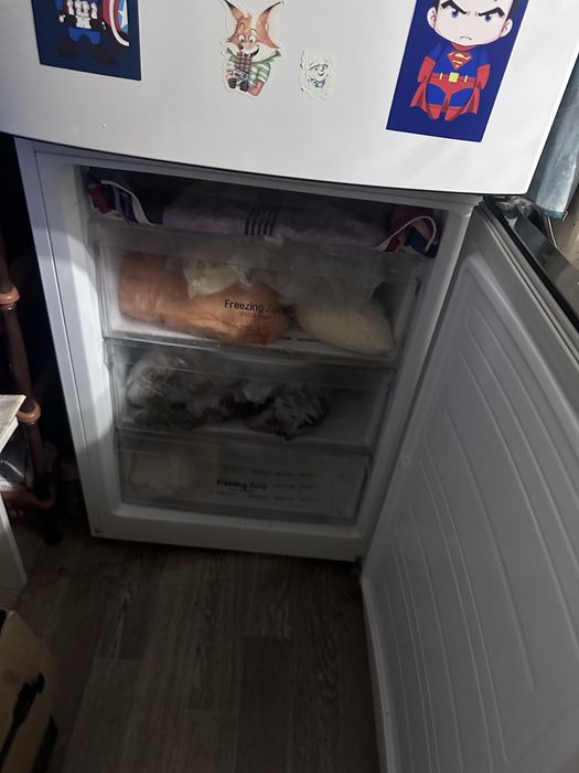 Продам холодильник