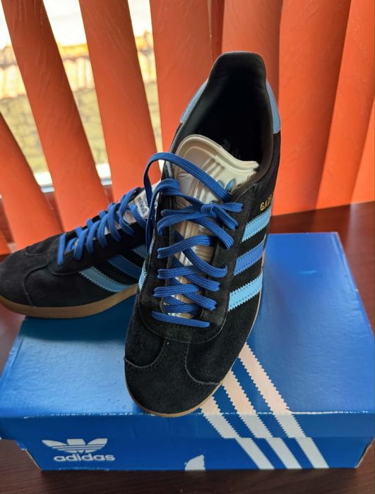 Маратонки Adidas