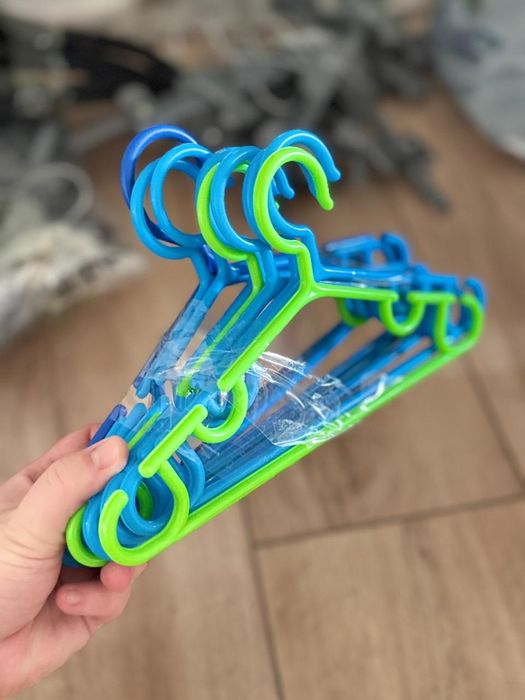 Продам вешалка для одежды 100тг