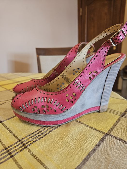 GIOVANNI ALBERTI естествена кожа