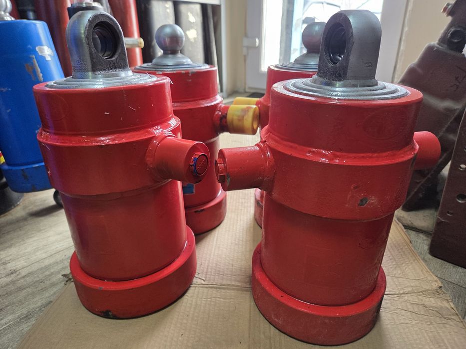 Гидроцилиндр подьема кузова Камаз