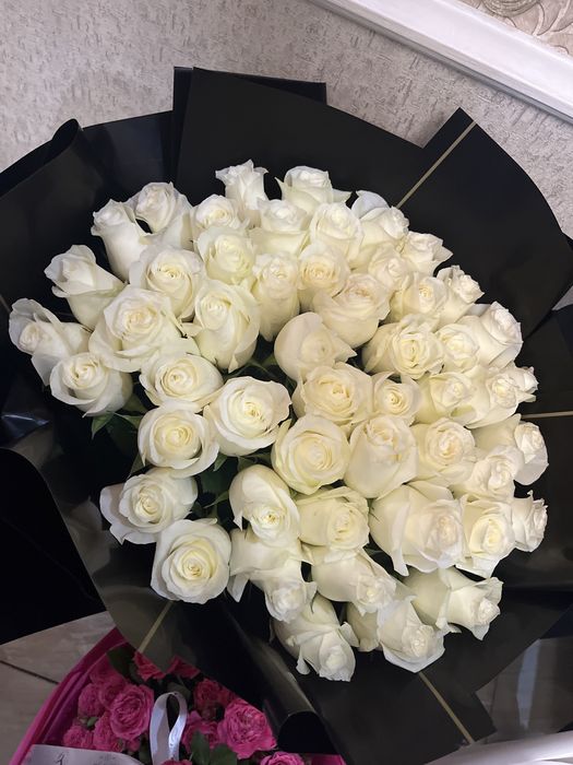 Цветы  метровые розы 51шт