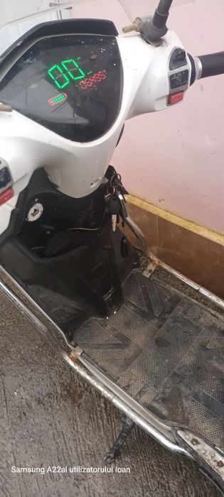 Se vinde scuter electric in stare buna de funcționare mai multe detali