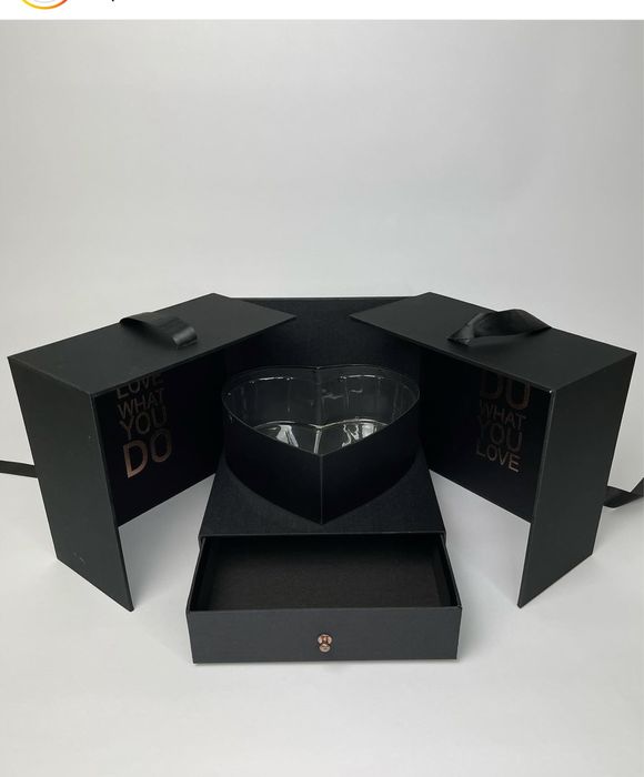 Коробки для клубники в шоколаде