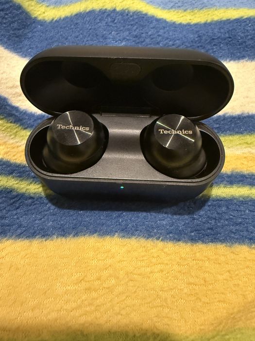 Casti Technics EAH-AZ100 wireless Negru Pret final