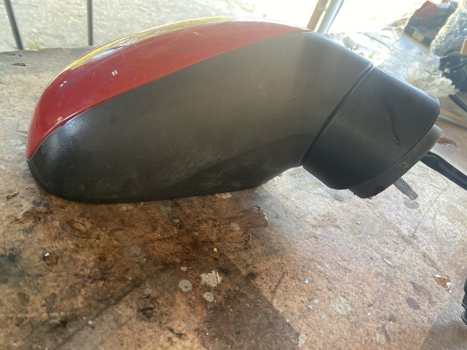 Дясно огледало за сеат леон