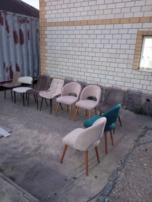 Продам мягкие стулья