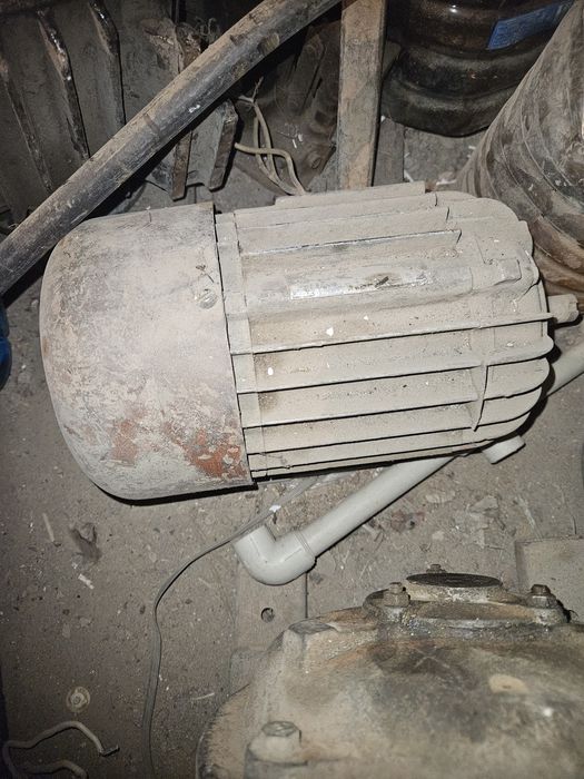 Электродвигатель