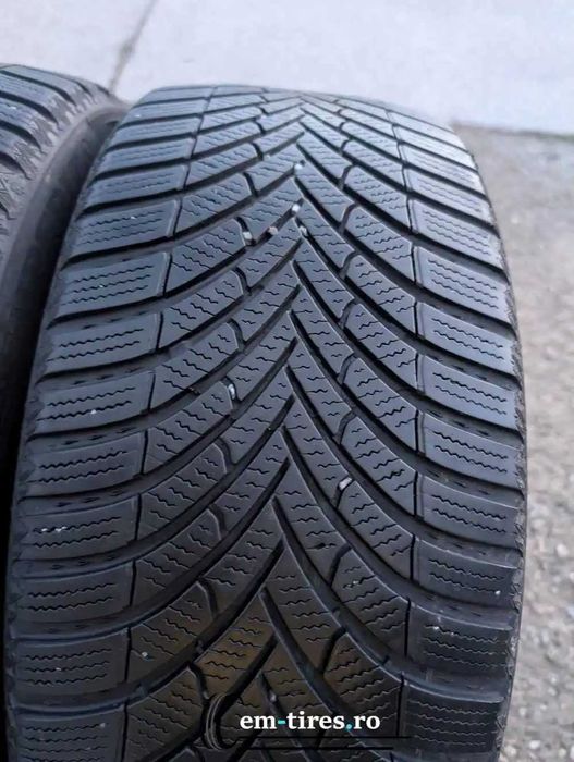 SET 2 Anvelope Iarna 235/45 R18 SEMPERIT Speed Grip 5 98V