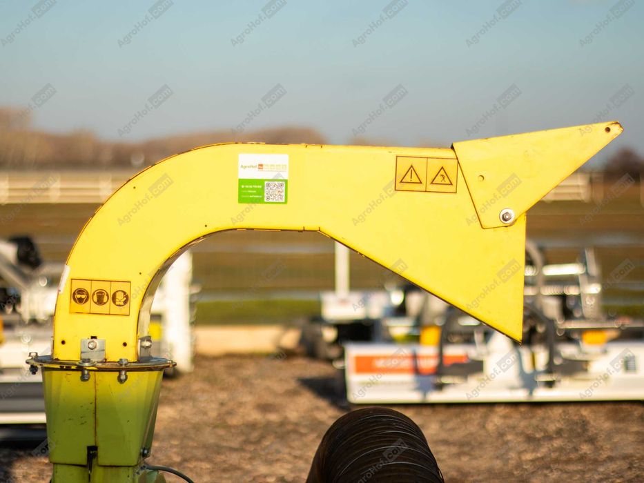 Aspirator pentru frunze pe benzină / Agrinova OT8/H (demo)